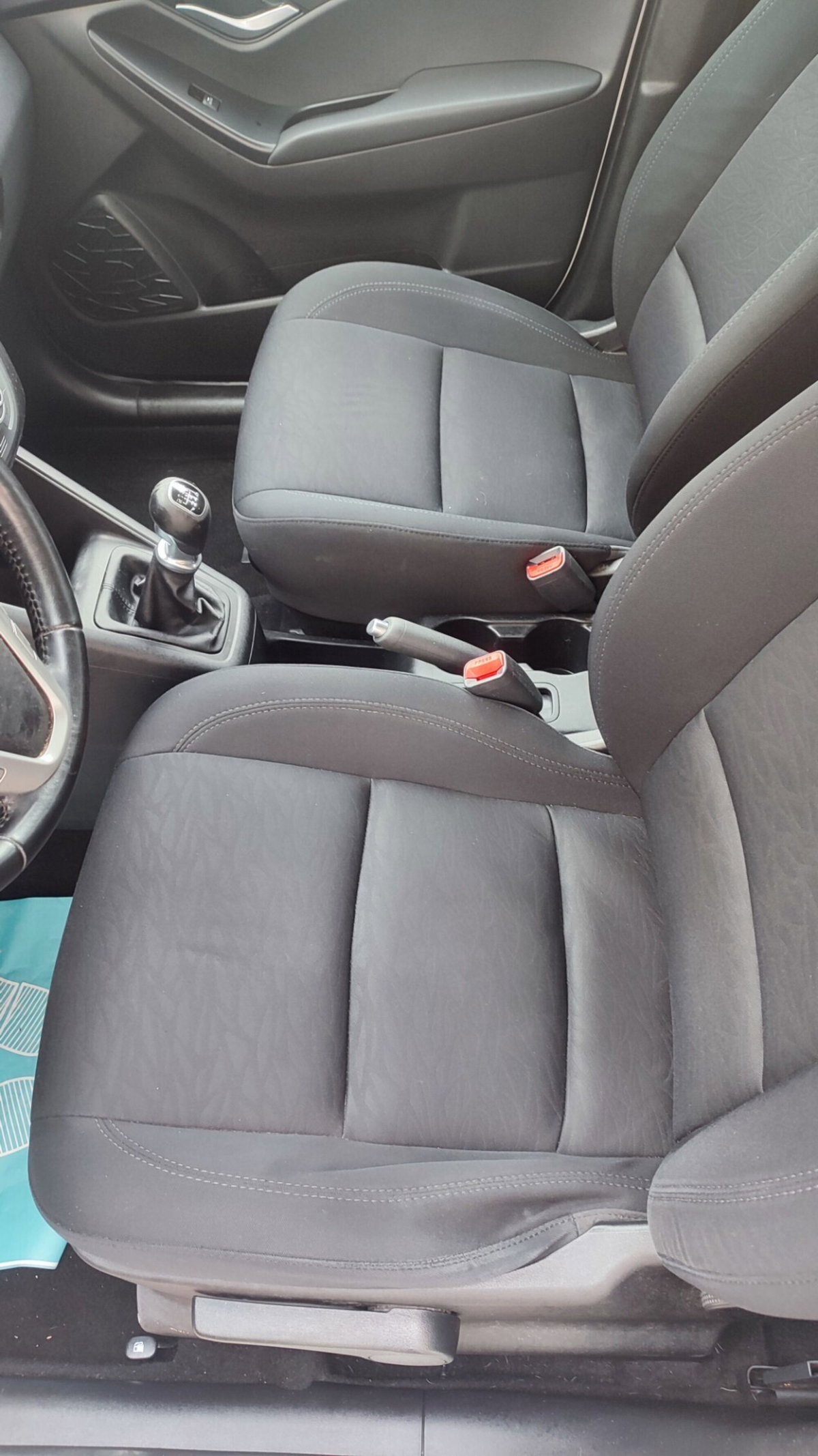 Hyundai ix20 1.4 CRDI 90 CV Comfort (16)
