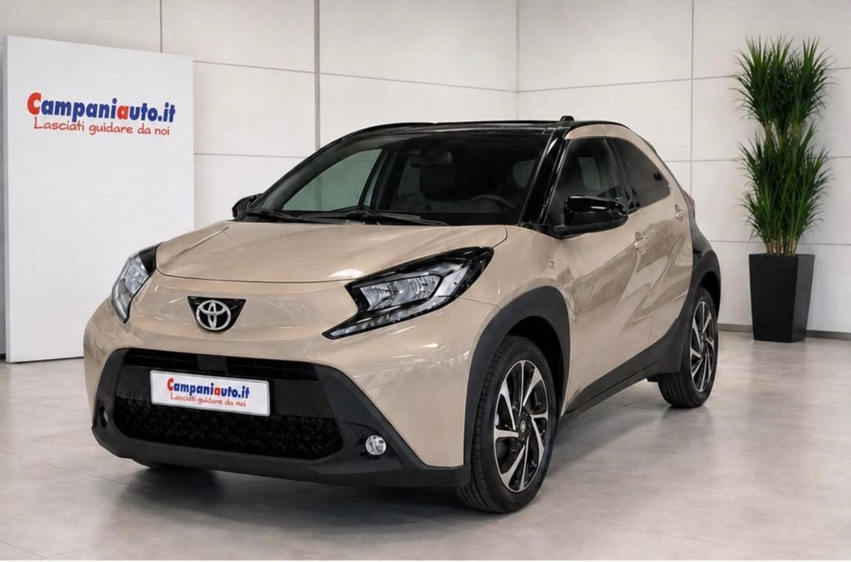 Toyota Aygo X 1.0 VVT-i 72 CV 5 porte Limited Air (3)
