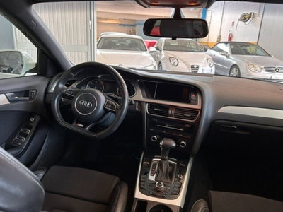 Audi A4 Avant 2.0 TDI 177CV mult. Business (10)