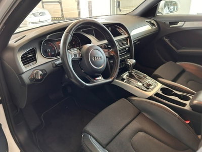 Audi A4 Avant 2.0 TDI 177CV mult. Business (5)