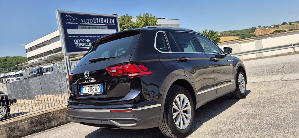 Volkswagen Tiguan 2.0 TDI SCR Life (2)