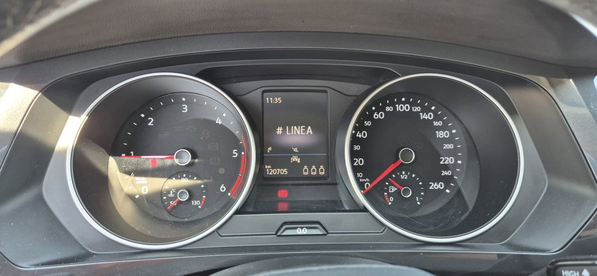 Volkswagen Tiguan 2.0 TDI SCR Life (9)