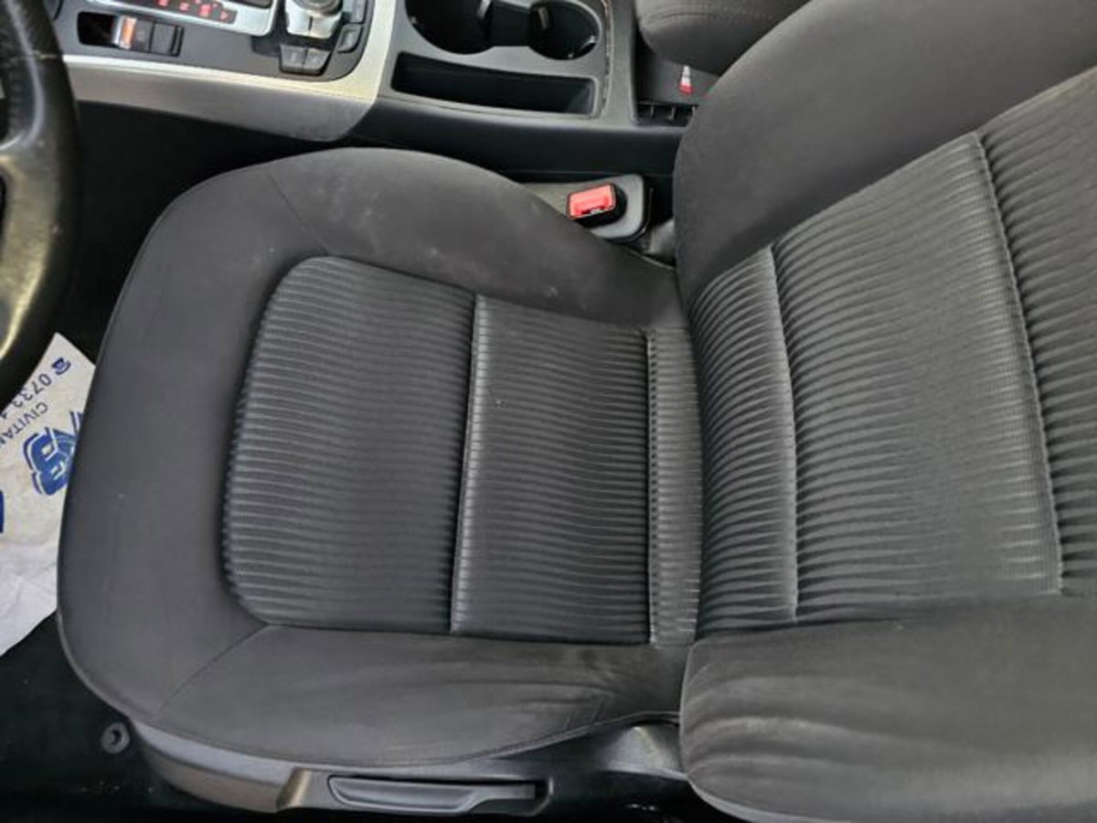 Audi A4 Avant 2.0 TDI 177CV quattro S tronic Business Plus (10)