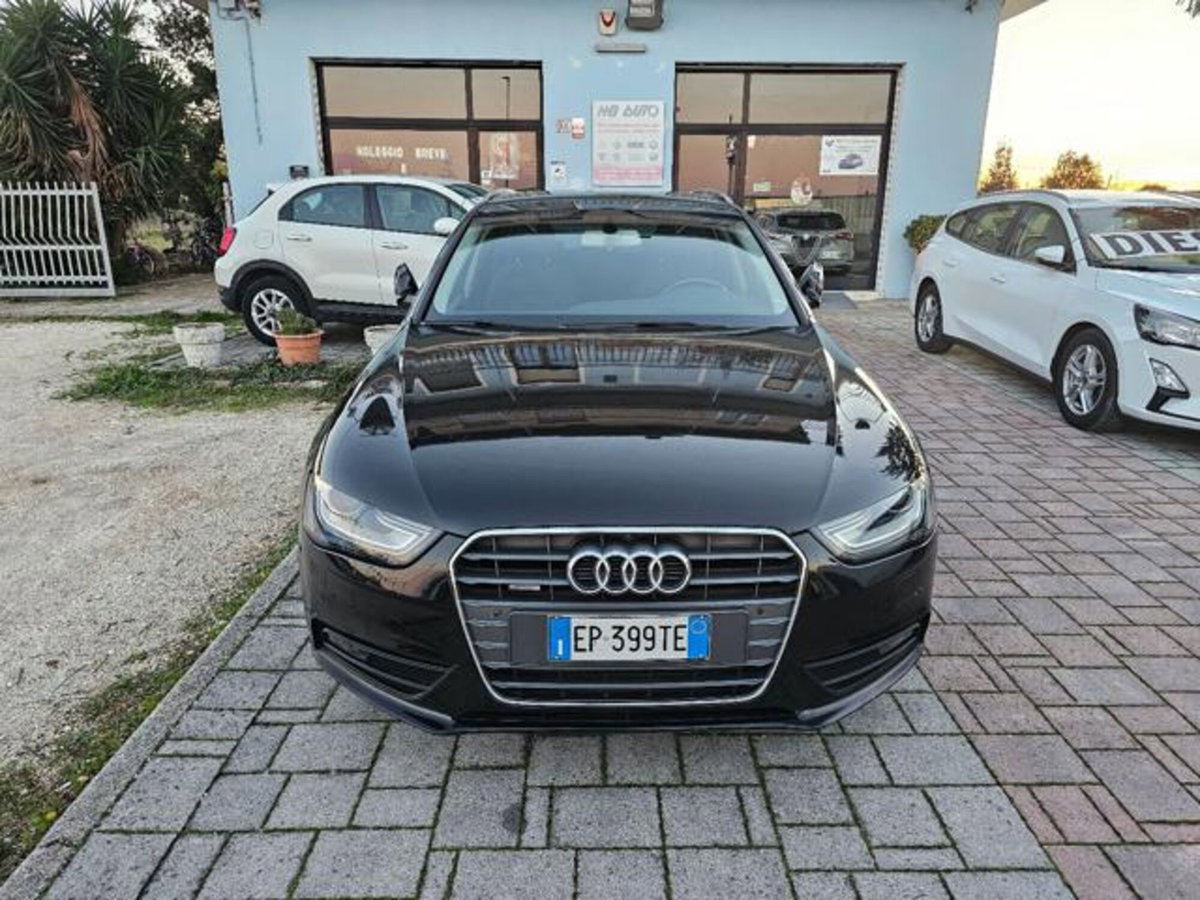 Audi A4 Avant 2.0 TDI 177CV quattro S tronic Business Plus (8)