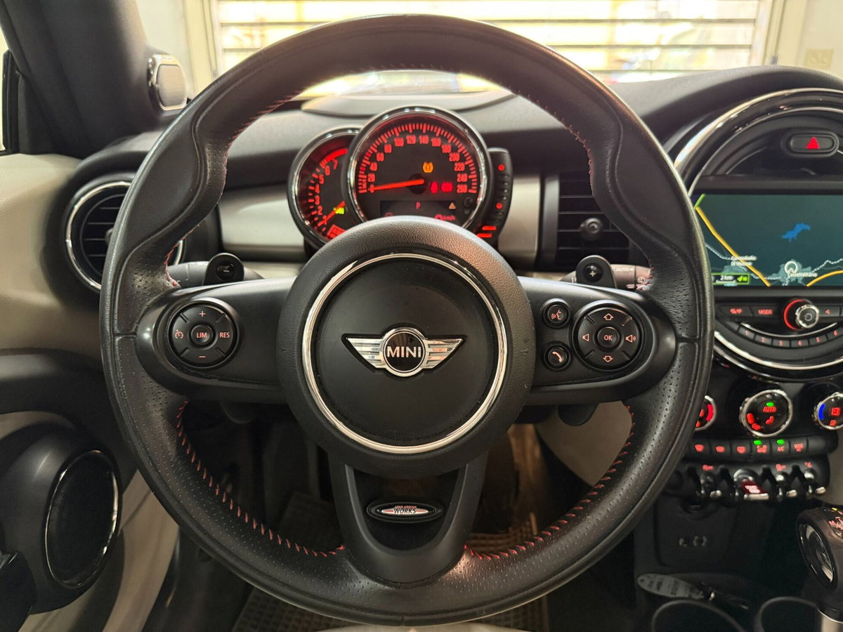 MINI Mini 2.0 Cooper S (14)