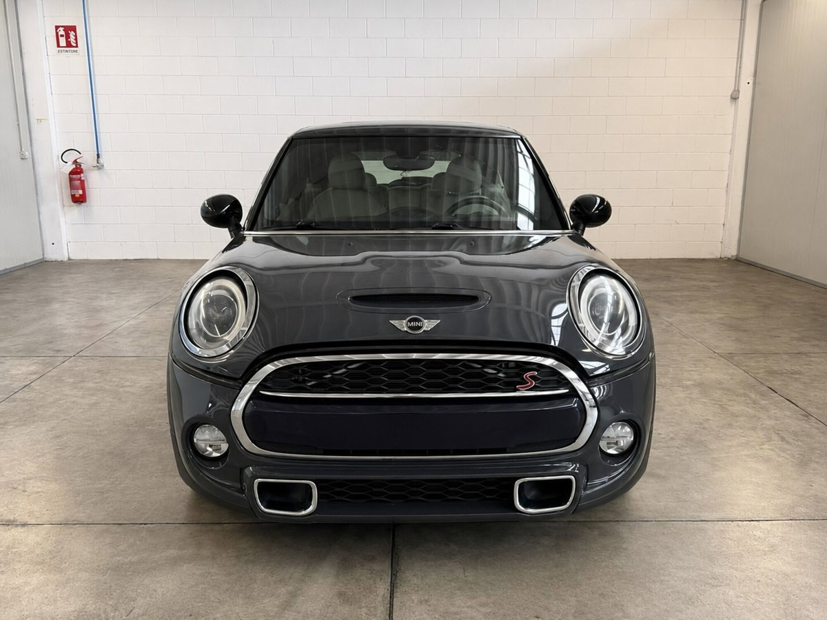 MINI Mini 2.0 Cooper S (2)