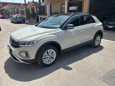 Volkswagen T-Roc 2.0 tdi Style 115cv (12)