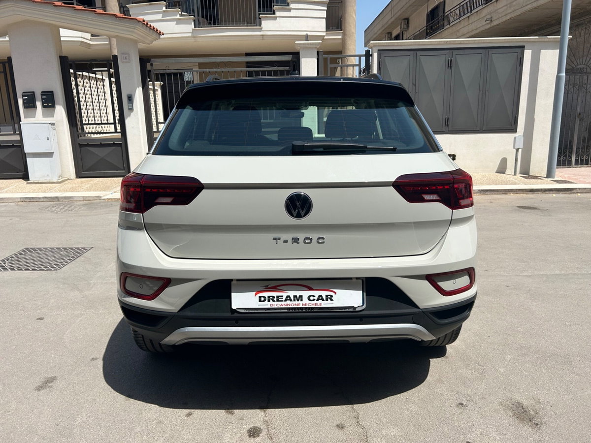 Volkswagen T-Roc 2.0 tdi Style 115cv (13)