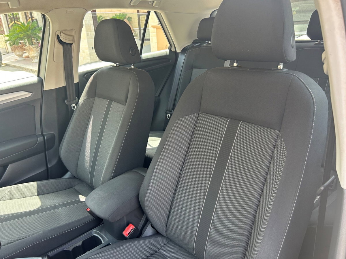 Volkswagen T-Roc 2.0 tdi Style 115cv (19)