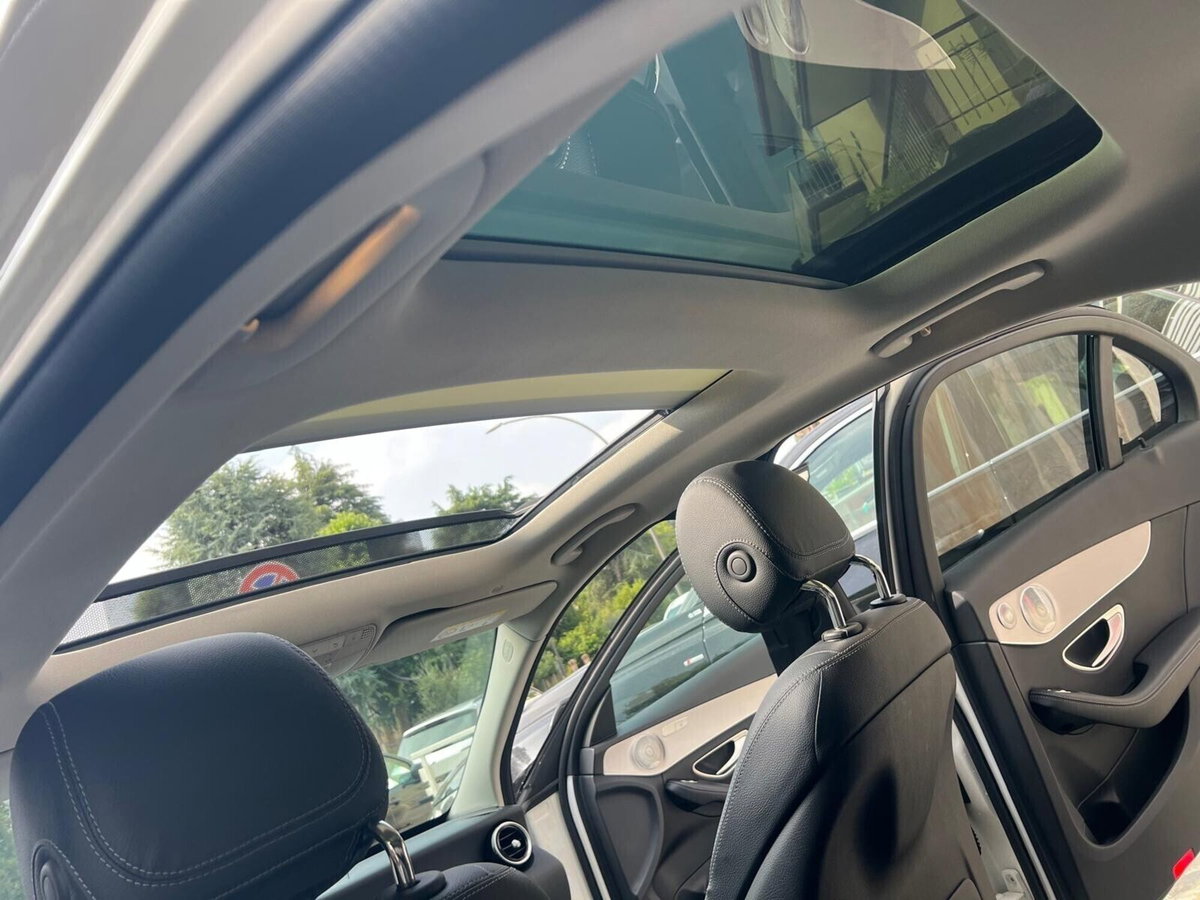 Mercedes-Benz Classe C 220 d 4Matic Auto Premium (18)