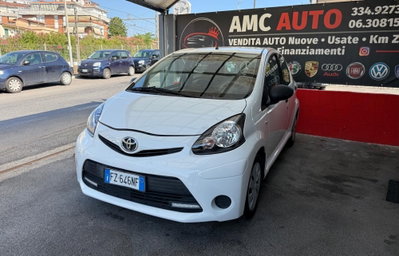 Toyota Aygo 1.0 12V VVT-i 5 porte Lounge Connect usata