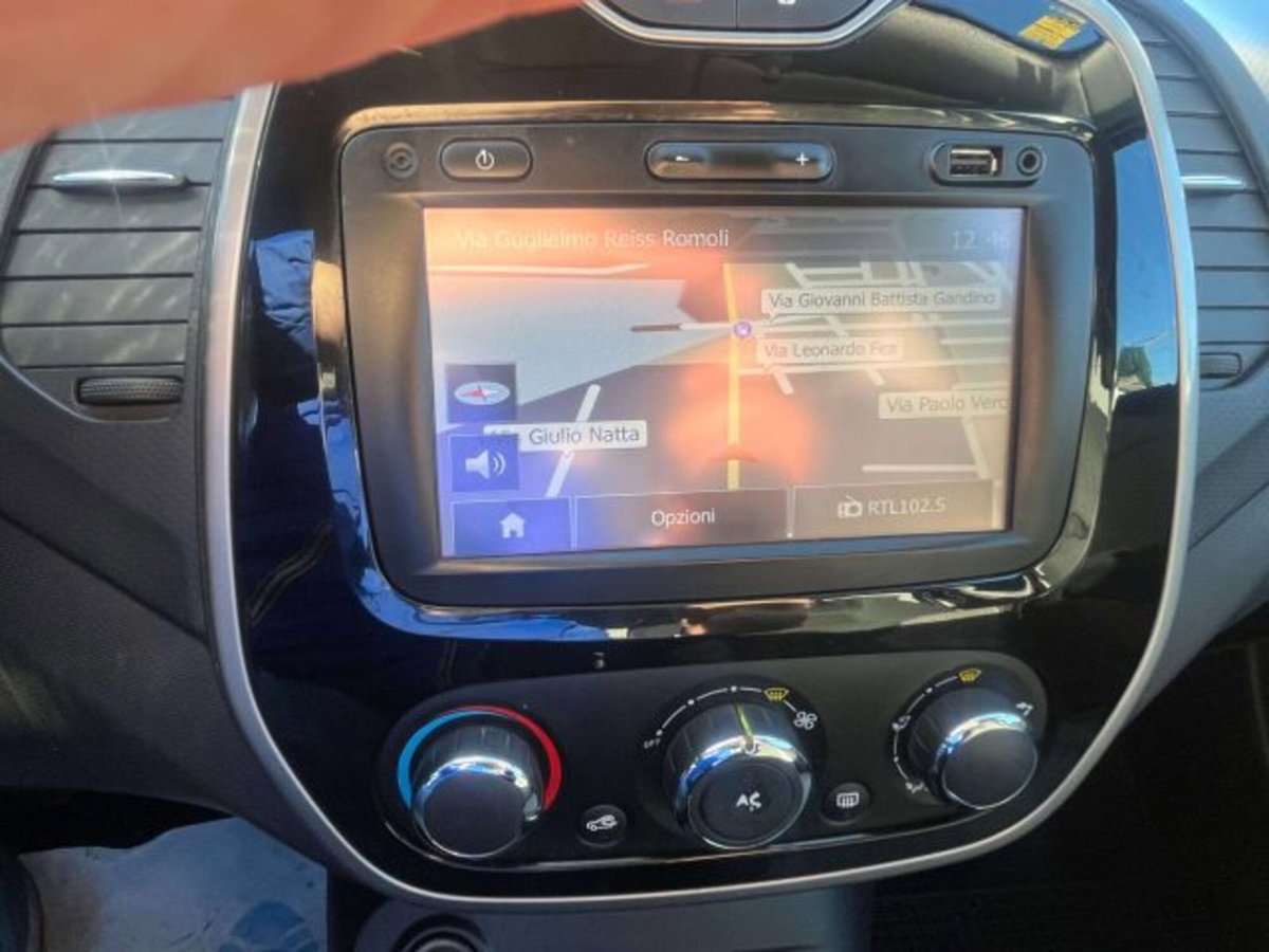 Renault Captur 1.5 dCi 8V 90 CV Start&Stop Live (10)