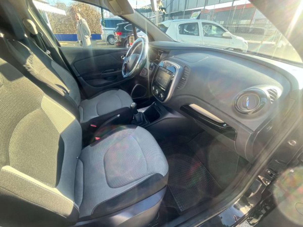 Renault Captur 1.5 dCi 8V 90 CV Start&Stop Live (4)