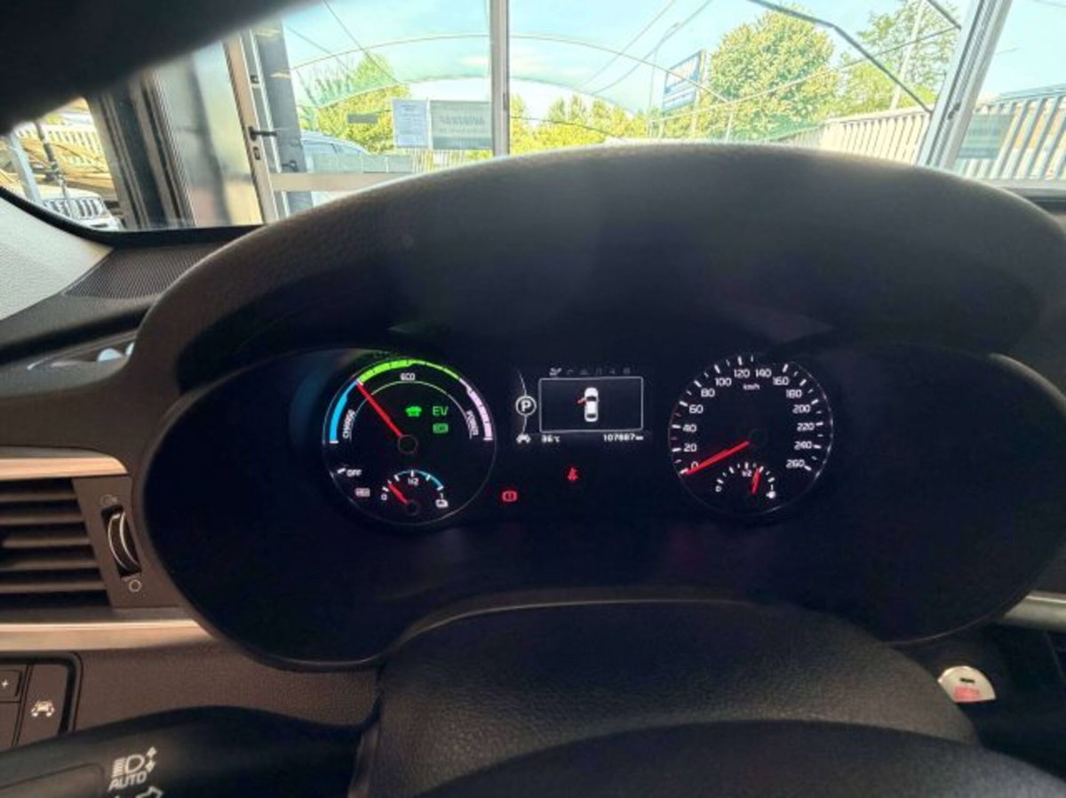 Kia Optima 2.0 GDi 205 CV Plug-in Hybrid (13)