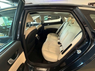 Kia Optima 2.0 GDi 205 CV Plug-in Hybrid (9)