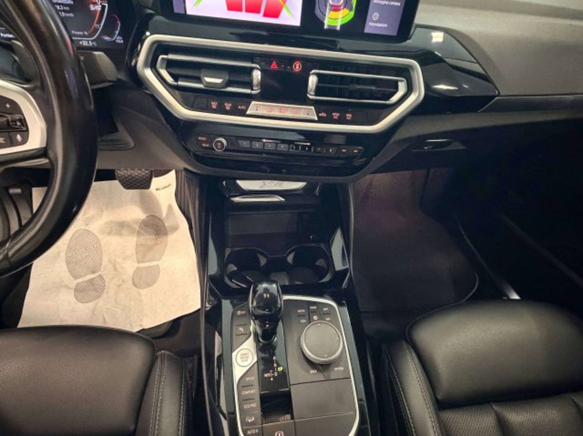 BMW X4 xdrive20d mhev 48V auto (11)