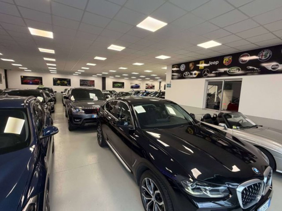 BMW X4 xdrive20d mhev 48V auto (4)
