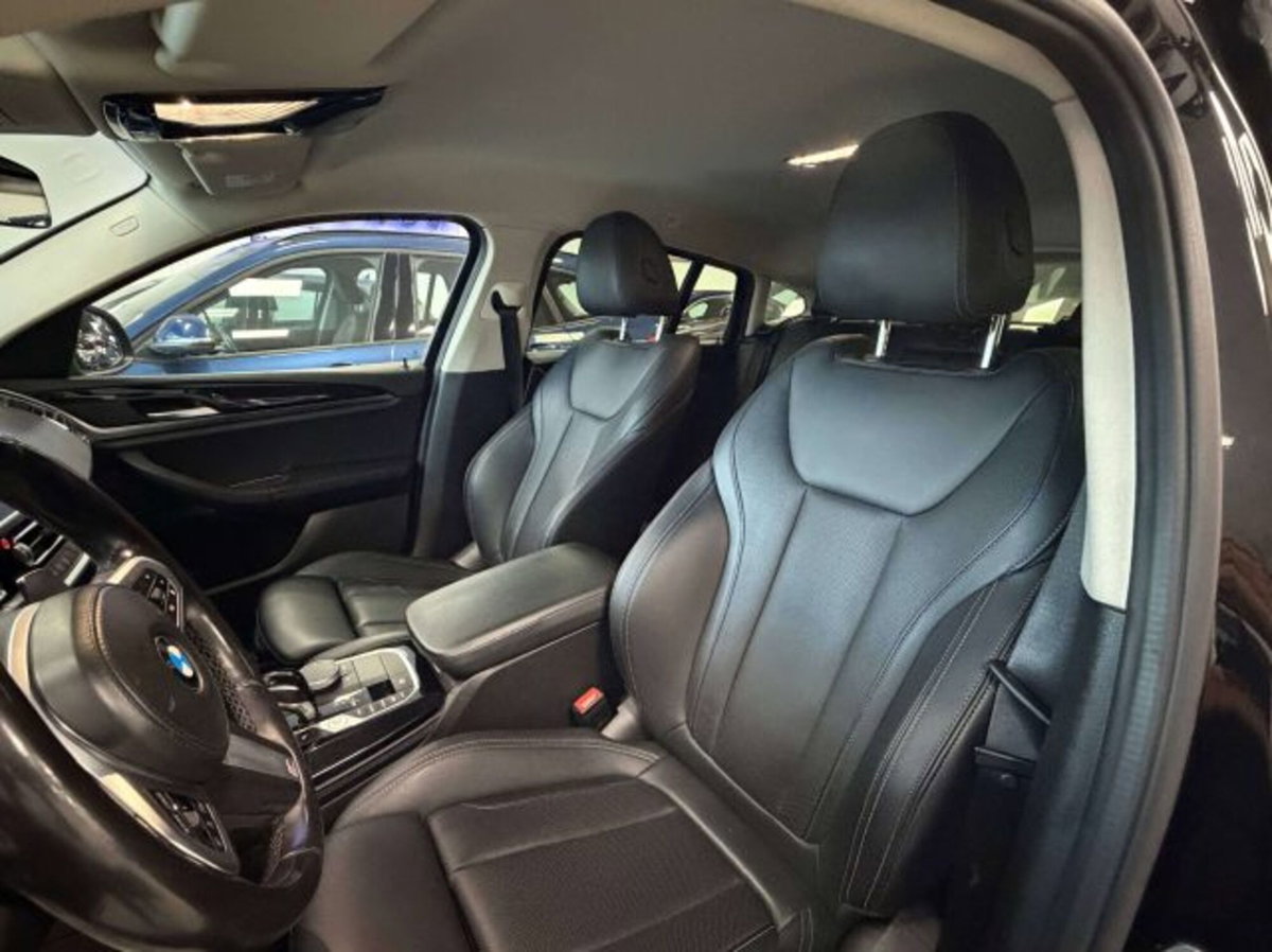 BMW X4 xdrive20d mhev 48V auto (7)