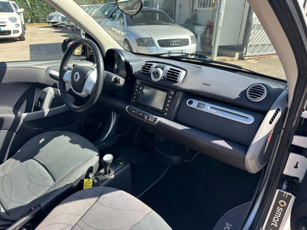 smart Fortwo Cabrio 1000 52 kW MHD cabrio pure (13)