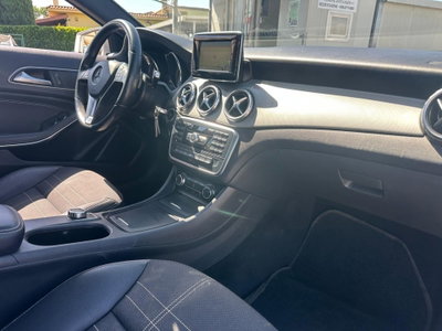 Mercedes-Benz GLA SUV 220 CDI Automatic 4Matic Premium (14)