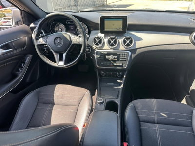 Mercedes-Benz GLA SUV 220 CDI Automatic 4Matic Premium (15)