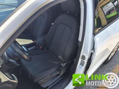 Audi Q3 35 TDI quattro S tronic Business (16)