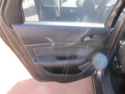 Peugeot 308 SW BlueHDi 130 S&S Allure (11)