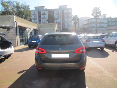 Peugeot 308 SW BlueHDi 130 S&S Allure (3)