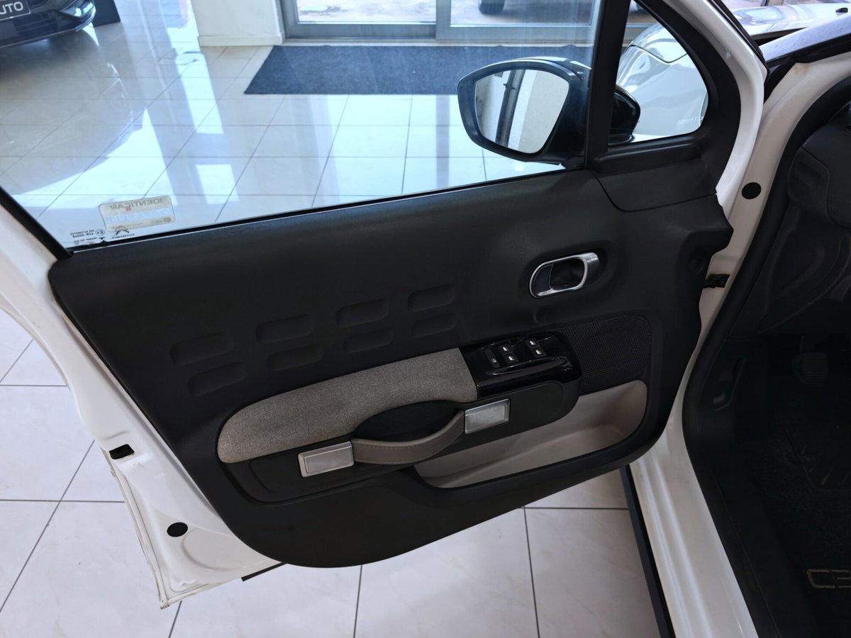 Citroen C3 PureTech 83 S&S Shine (10)