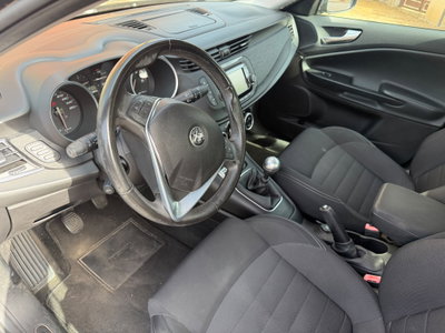 Alfa Romeo Giulietta 1.6 JTDm Ti 120cv (11)