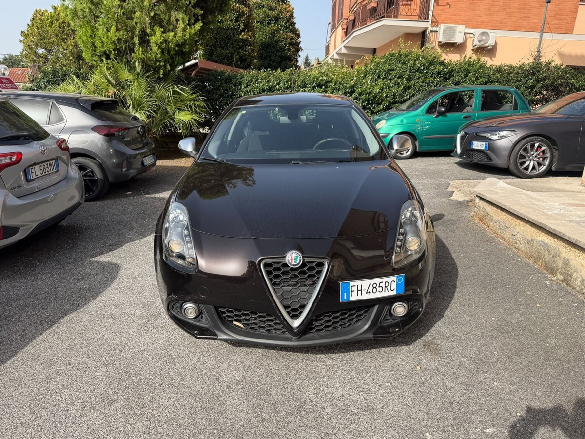 Alfa Romeo Giulietta 1.6 JTDm Ti 120cv (2)