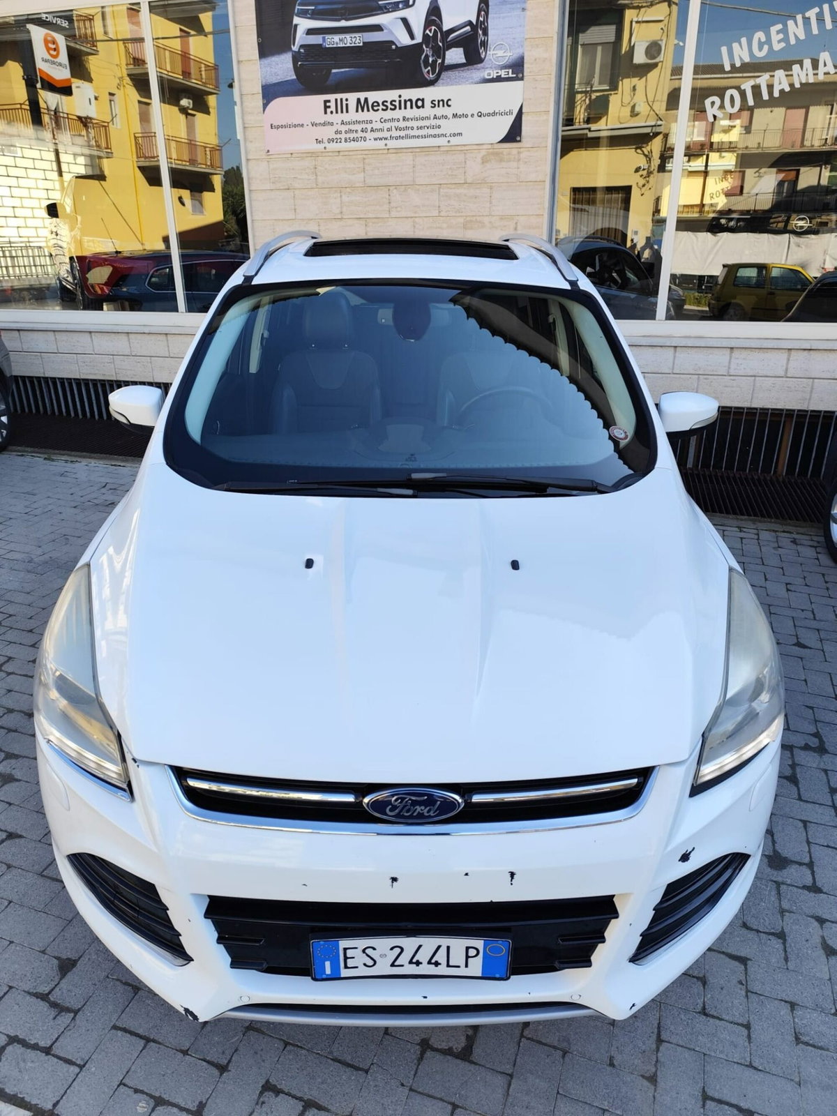 Ford Kuga 2.0 TDCI 163 CV 4WD Powershift Titanium X (4)