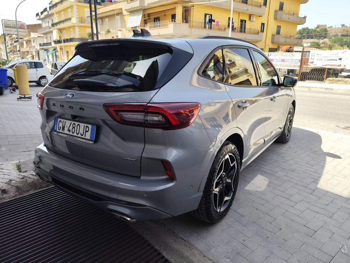 Ford Kuga 1.5 ecoboost Titanium 2wd 150cv (4)