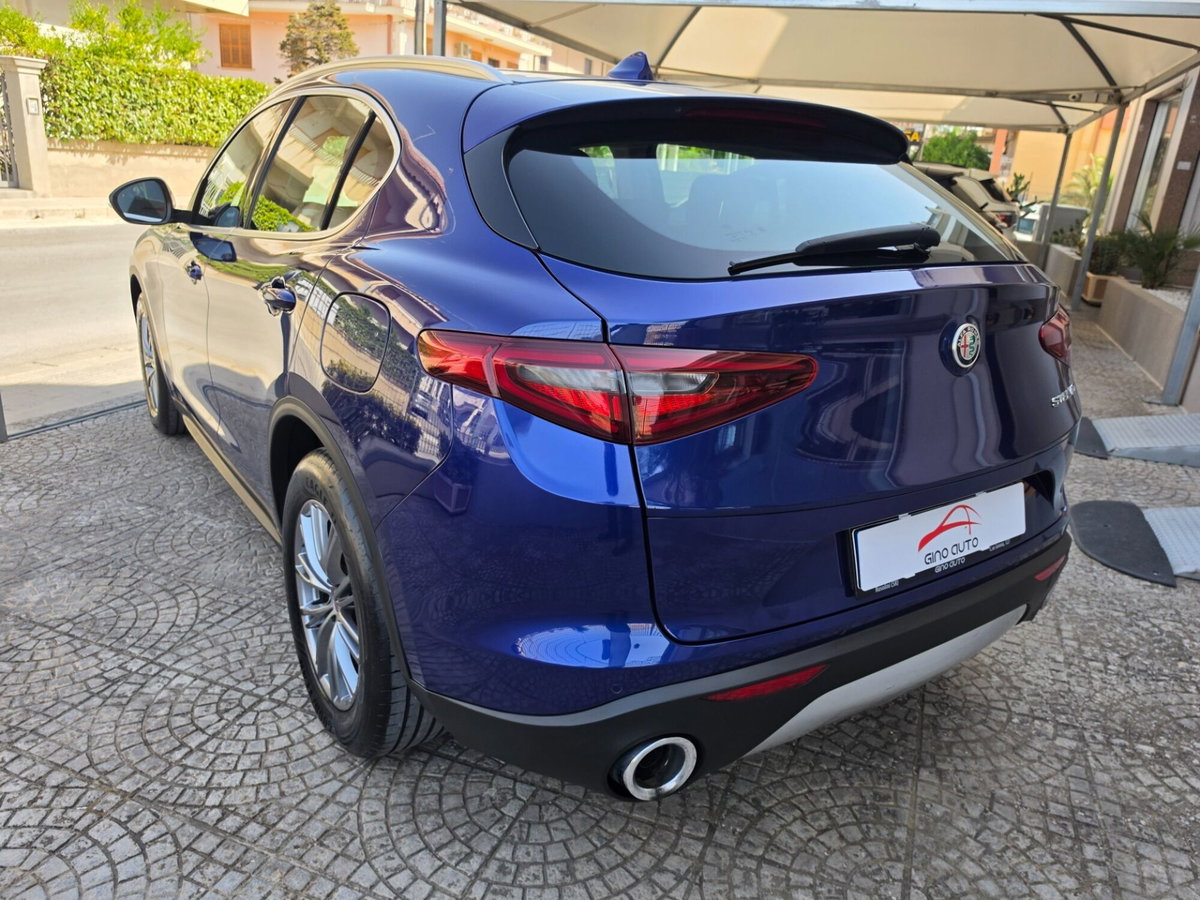 Alfa Romeo Stelvio Stelvio 2.2 Turbodiesel 160 CV AT8 RWD Super Business (12)