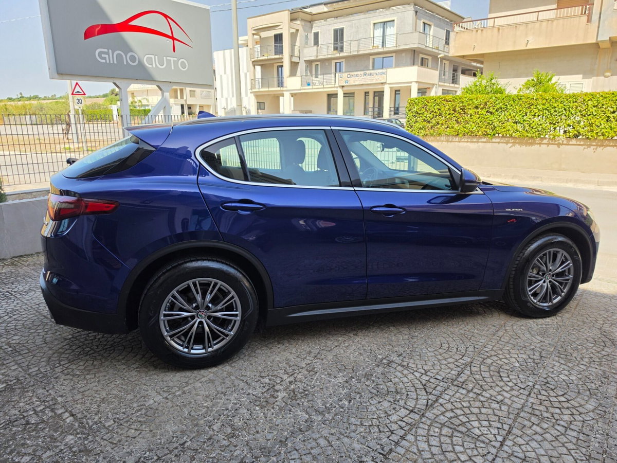 Alfa Romeo Stelvio Stelvio 2.2 Turbodiesel 160 CV AT8 RWD Super Business (8)