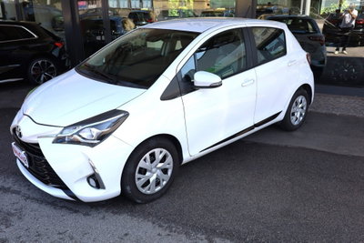 Toyota Yaris 1.0 5 porte Active (3)