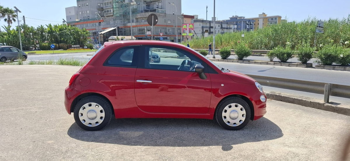 Fiat 500 1.0 Hybrid Red (4)