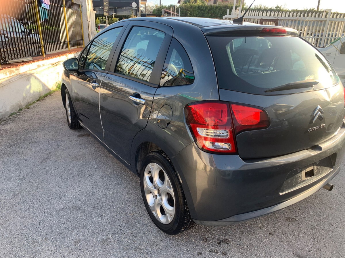 Citroen C3 1.4 HDi 70CV Exclusive (2)