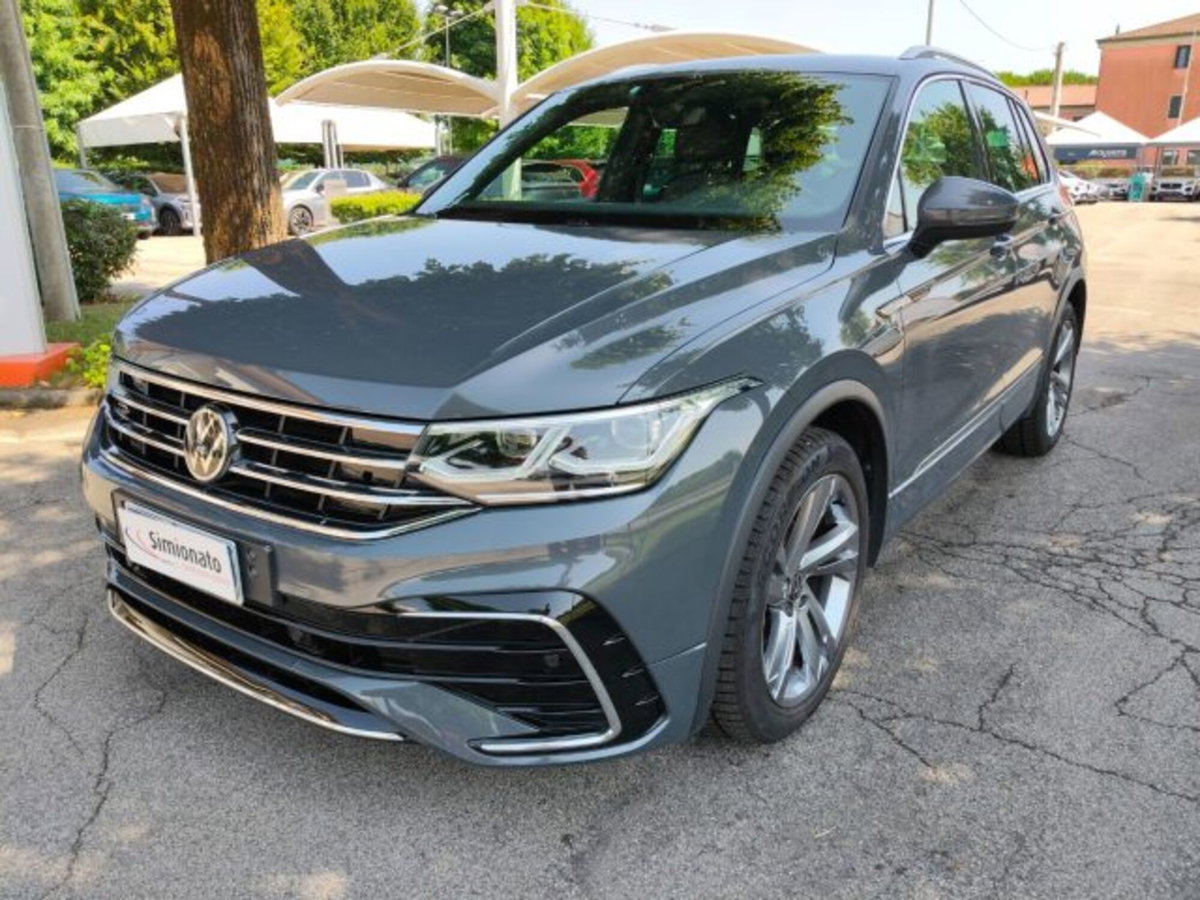 Volkswagen Tiguan 1.5 TSI 150 CV DSG ACT R-Line (2)
