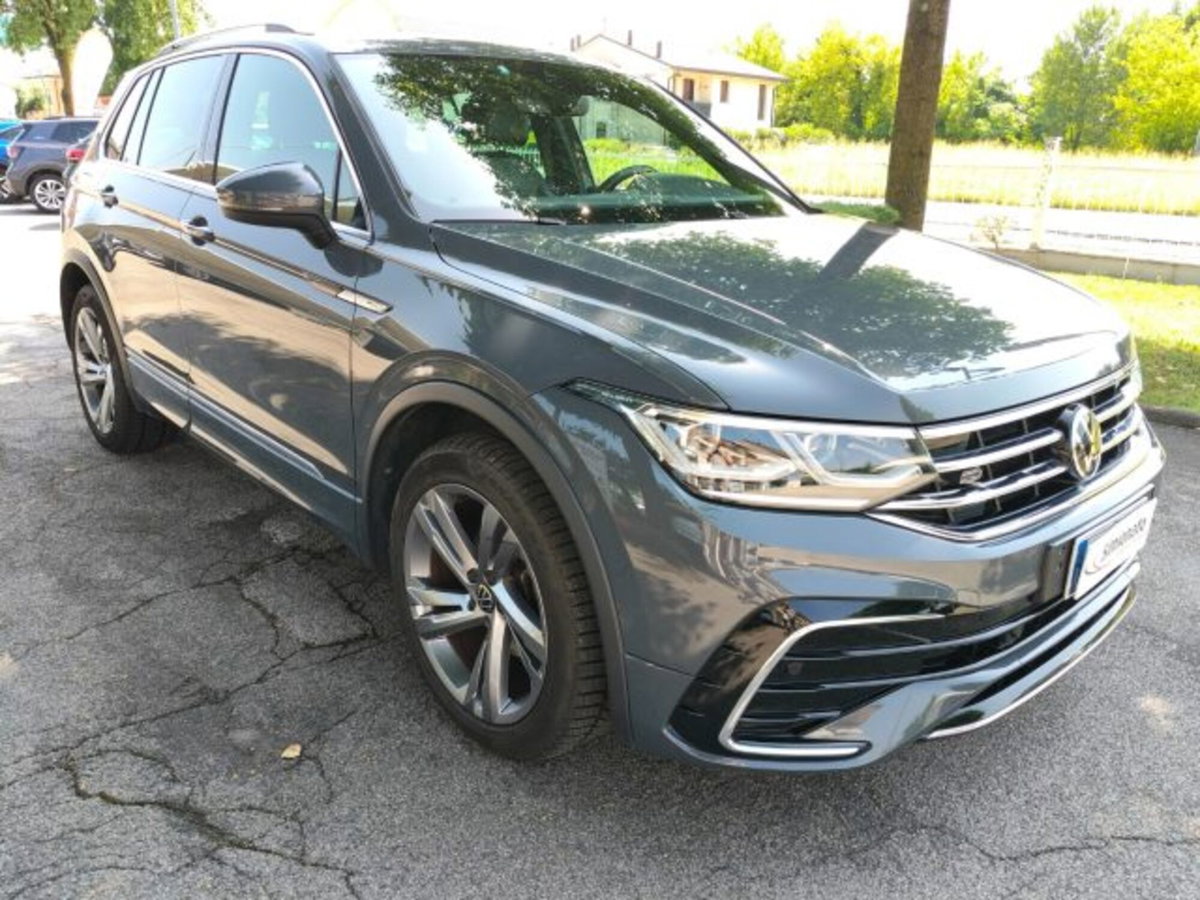 Volkswagen Tiguan 1.5 TSI 150 CV DSG ACT R-Line (5)