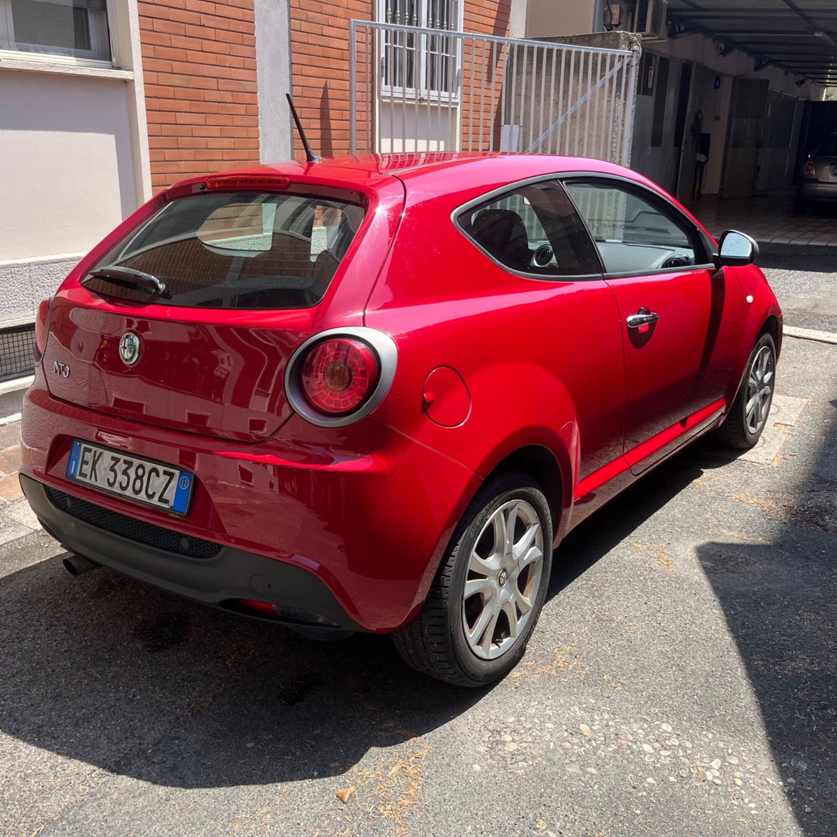 Alfa Romeo MiTo 1.4 78 CV 8V S&S Distinctive (8)