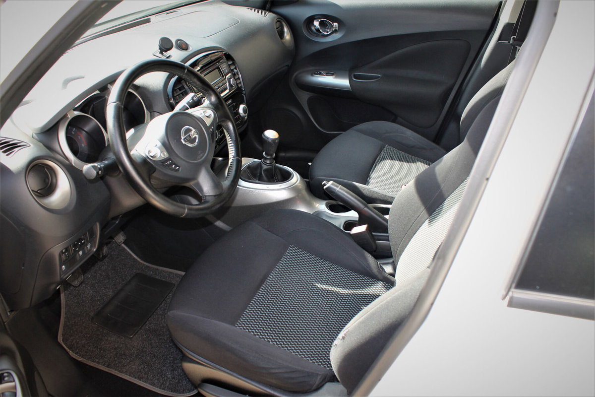 Nissan Juke 1.2 DIG-T 115 Start&Stop Tekna (6)