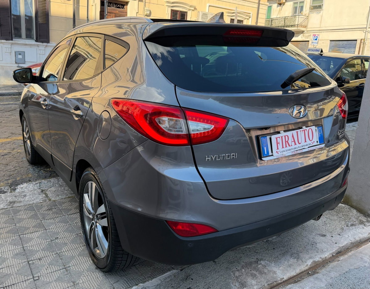 Hyundai ix35 1.7 CRDi 2WD Xpossible (3)
