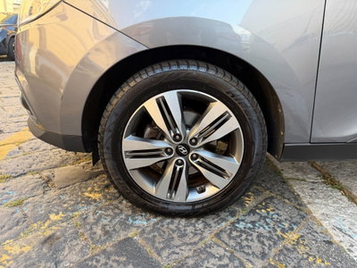 Hyundai ix35 1.7 CRDi 2WD Xpossible (5)