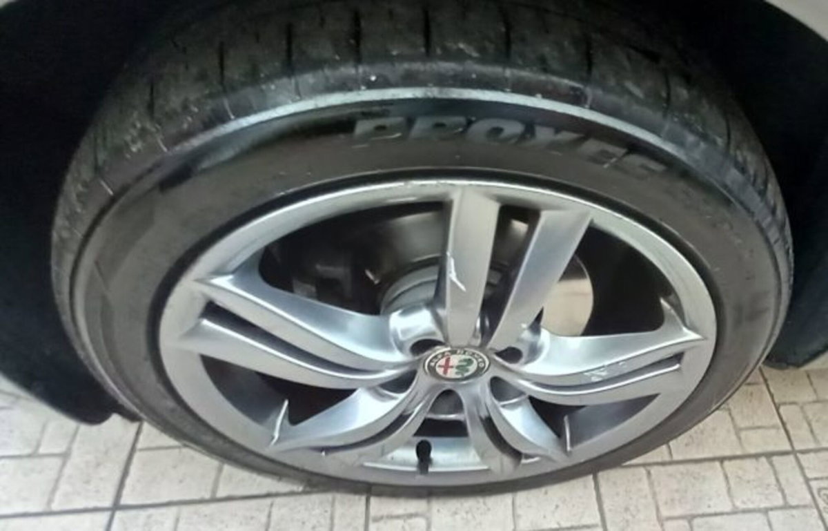 Alfa Romeo Giulietta 1.6 JTDm Super 120cv (17)