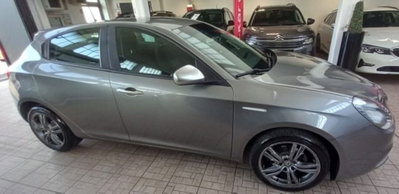 Alfa Romeo Giulietta 1.6 JTDm Super 120cv (2)