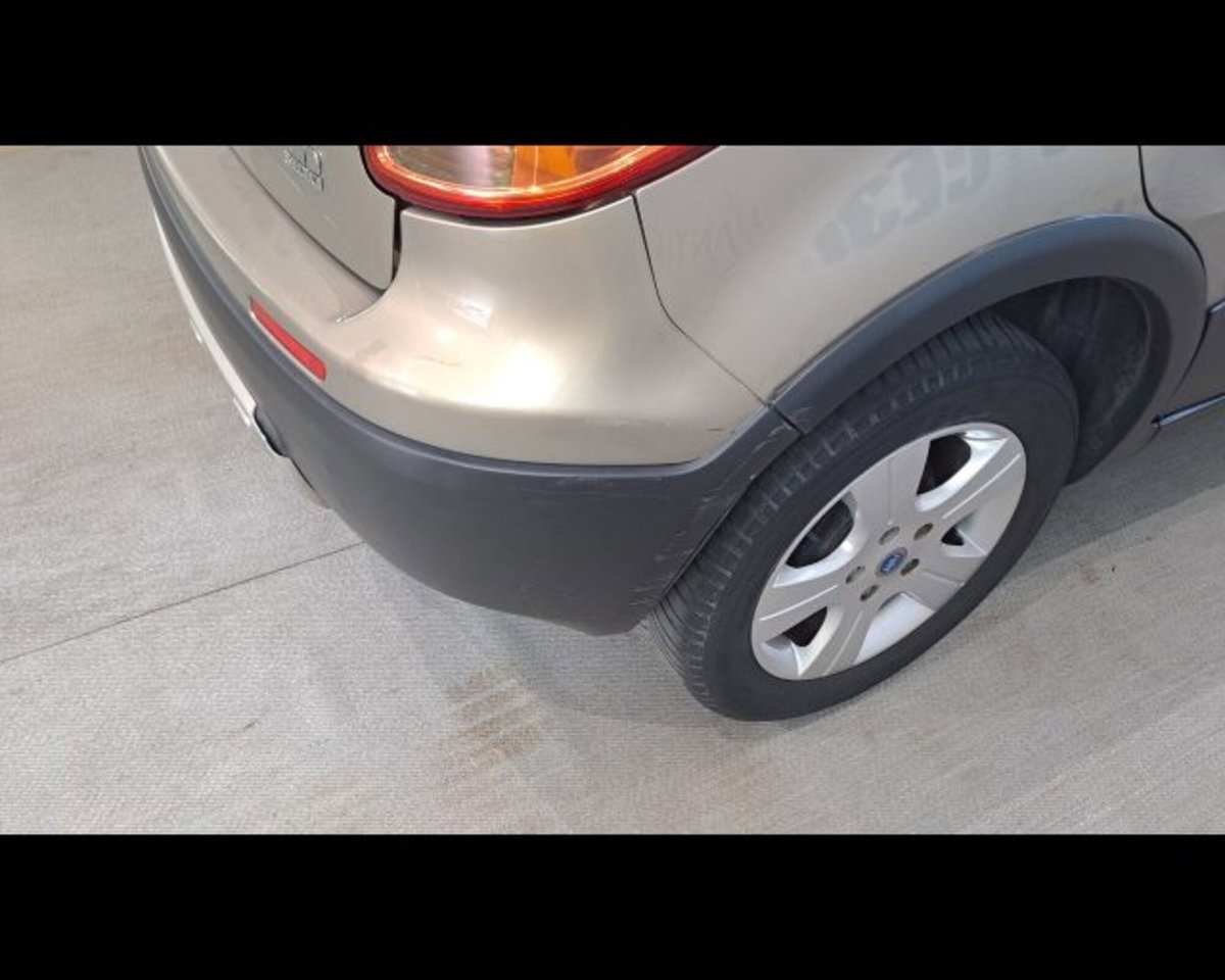 Fiat Sedici 1.9 MJT 4x4 Experience (17)