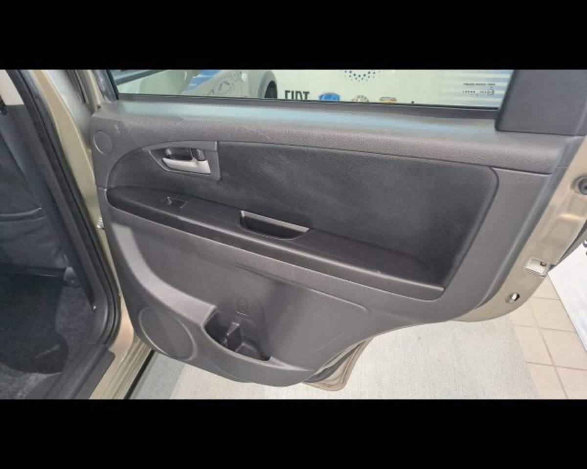 Fiat Sedici 1.9 MJT 4x4 Experience (20)