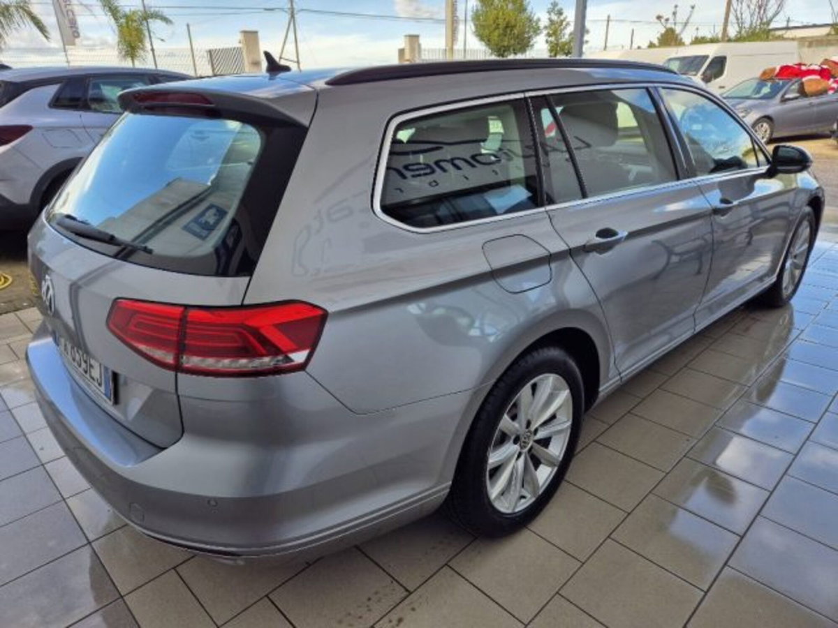 Volkswagen Passat Variant 1.6 TDI SCR DSG Business BMT (3)