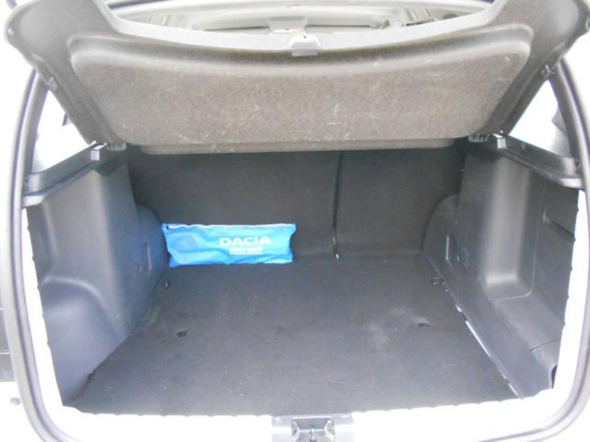 Dacia Duster 1.6 115CV Start&Stop 4x2 Lauréate (7)